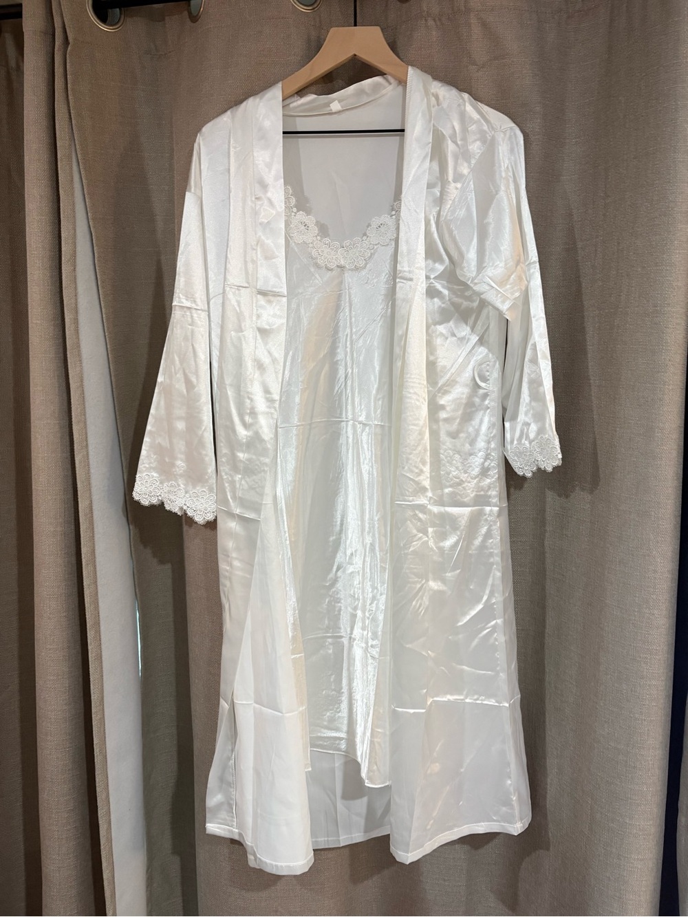 Amazon White Satin Lace-Trim Robe and Chemise Set